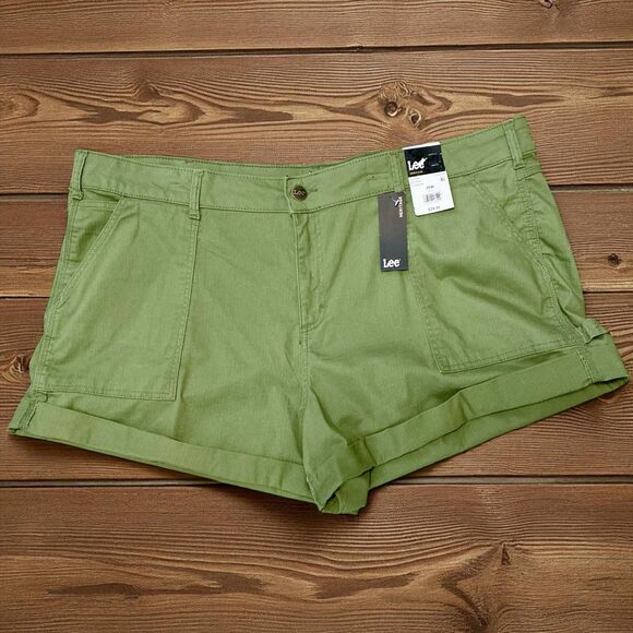 NWT LEE Plus 26W Heritage Shorts Green Mid Rise 4.5” Casual SummerBack to School - Picture 1 of 7